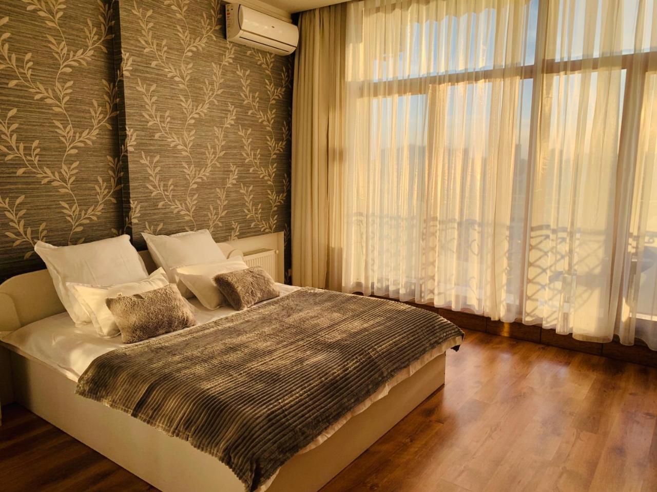 Arkadia Palace 2Bd Apartment 敖德萨 外观 照片